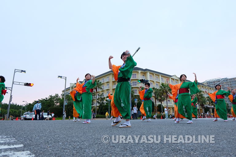ウラヤスフェスティバル　パレード